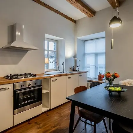 Domillion 1bdr Unique And Warm Old Town Tr41 Апартаменты Вильнюс