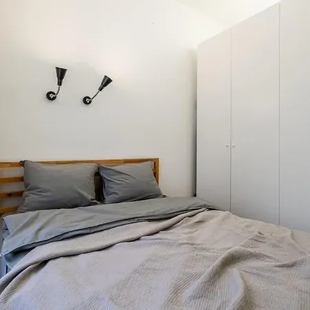 Domillion 1bdr Unique And Warm Old Town Tr41 Apartment *