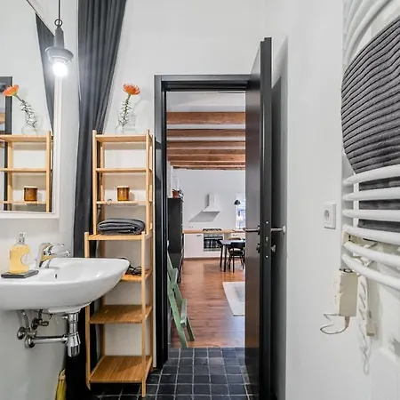 Apartment Domillion 1bdr Unique And Warm Old Town Tr41 *