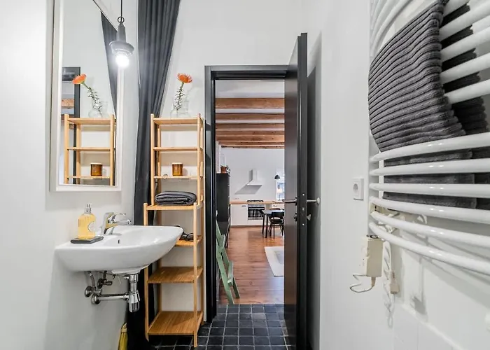 Apartament Domillion 1bdr Unique And Warm Old Town Tr41 *